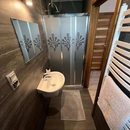Ostoya Twoya Apartment *