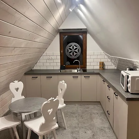 Ostoya Twoya *